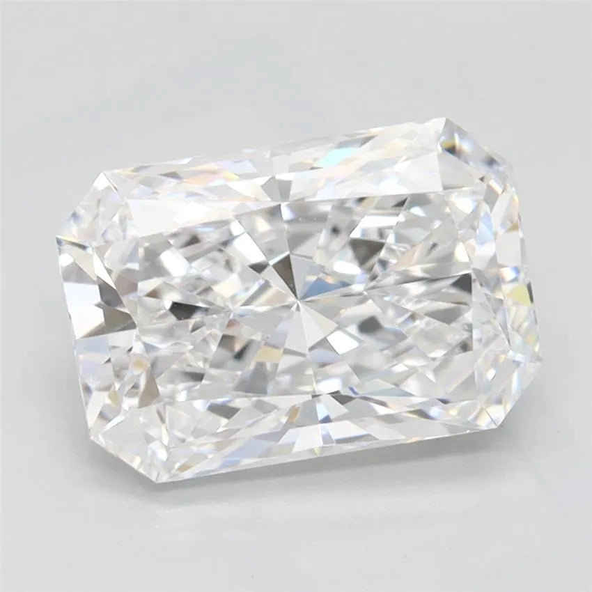 2.01ct Radiant Lab Grown Diamond (Colour D, Clarity IF, IGI Certified)