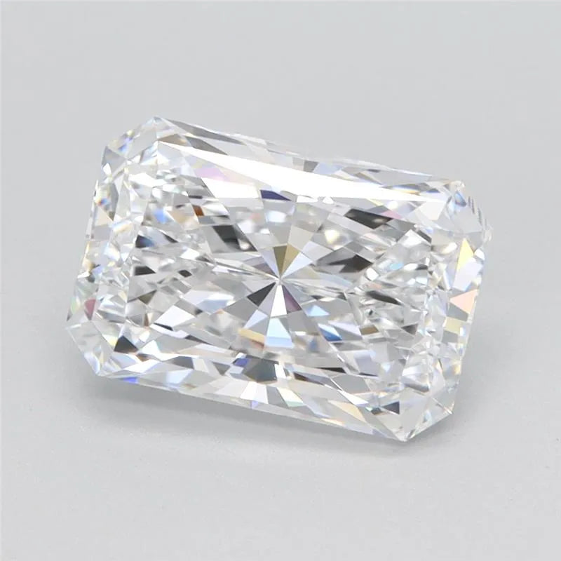 2.01ct Radiant Lab Grown Diamond (Colour E, Clarity IF, IGI Certified)