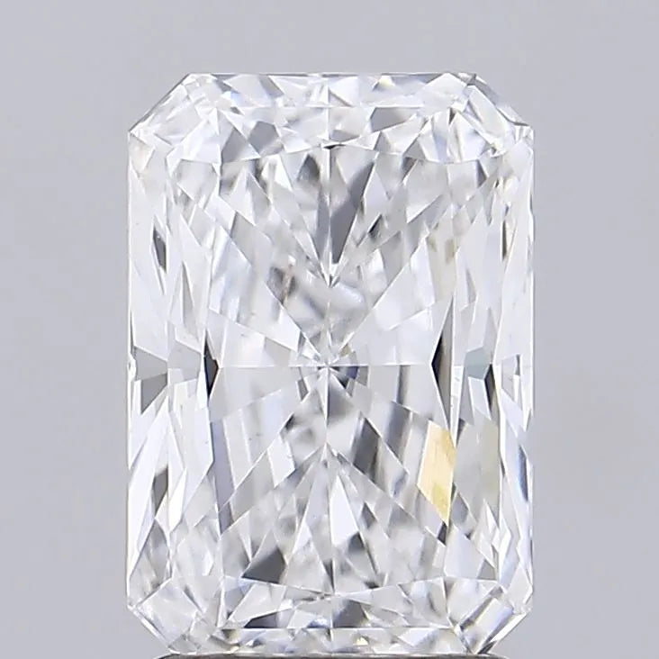 2.01ct Radiant Lab Grown Diamond (Colour E, Clarity VVS2, IGI Certified)