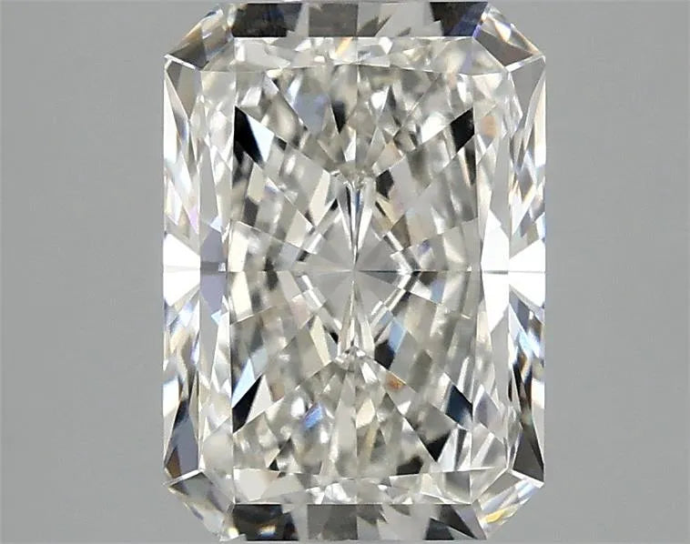 2.01ct Radiant Lab Grown Diamond (Colour G, Clarity VVS2, IGI Certified)