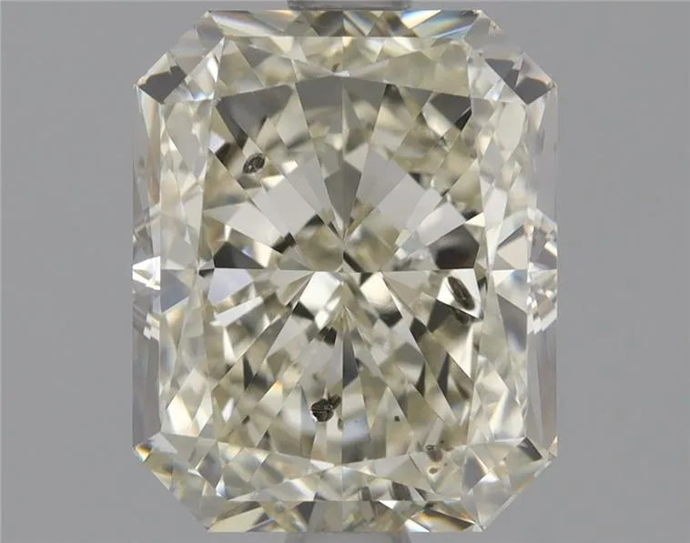 2.01ct Radiant Natural Diamond (Colour M, Clarity SI2, GIA Certified)