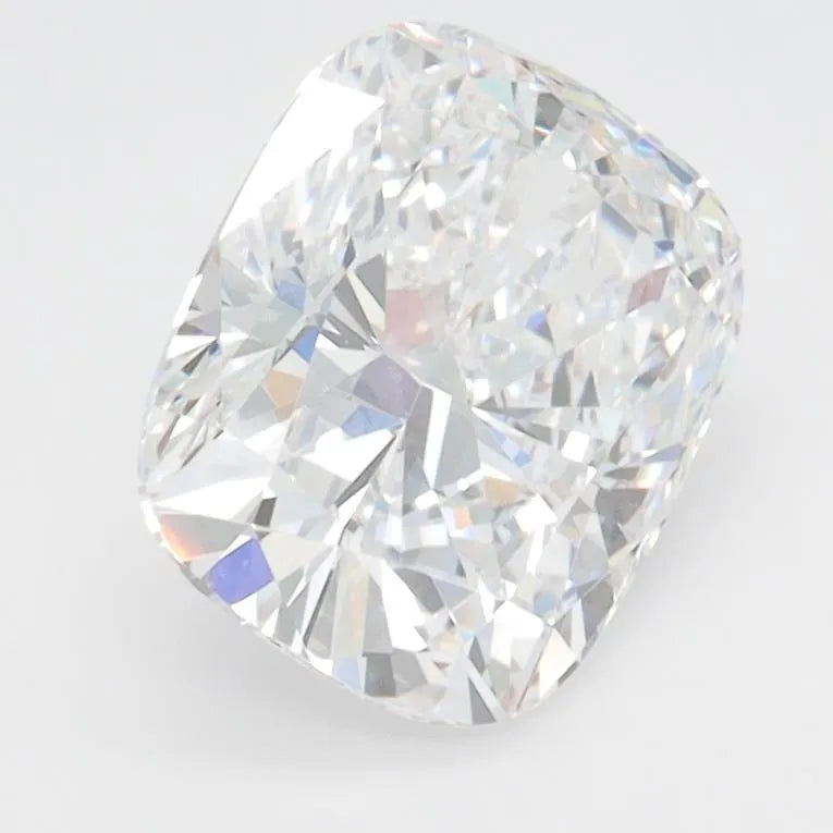 2.02ct Cushion brilliant Lab Grown Diamond (Colour D, Clarity VVS1, IGI Certified)