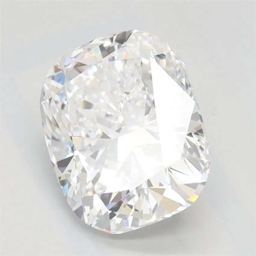 2.02ct Cushion modified Lab Grown Diamond (Colour D, Clarity VVS1, IGI Certified)