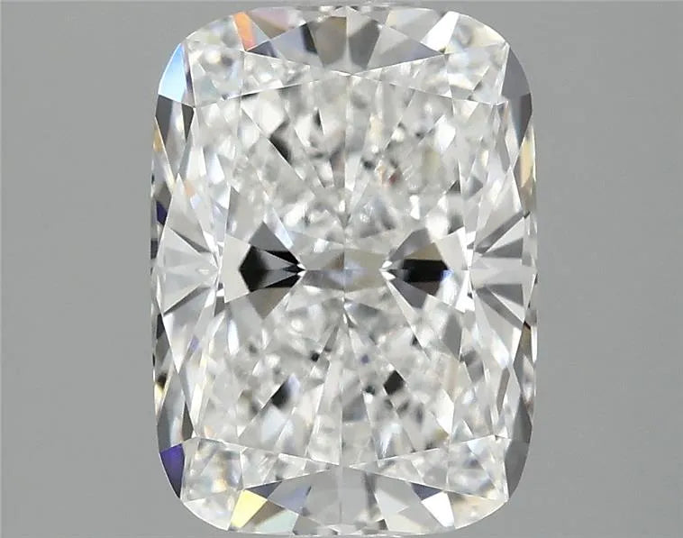 2.02ct Cushion modified Lab Grown Diamond (Colour E, Clarity VVS1, IGI Certified)