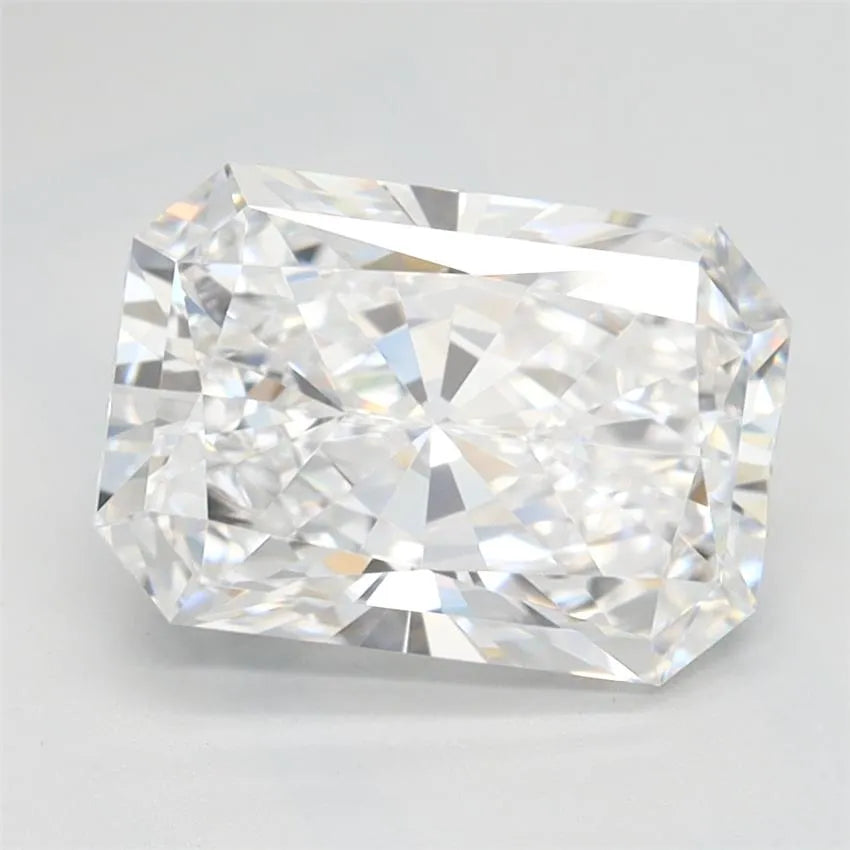 2.02ct Radiant Lab Grown Diamond (Colour D, Clarity IF, GIA Certified)