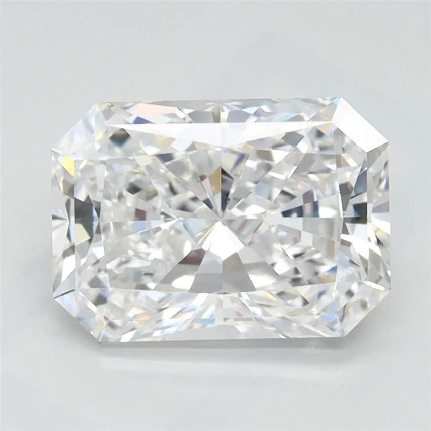 2.02ct Radiant Lab Grown Diamond (Colour D, Clarity VVS1, IGI Certified)