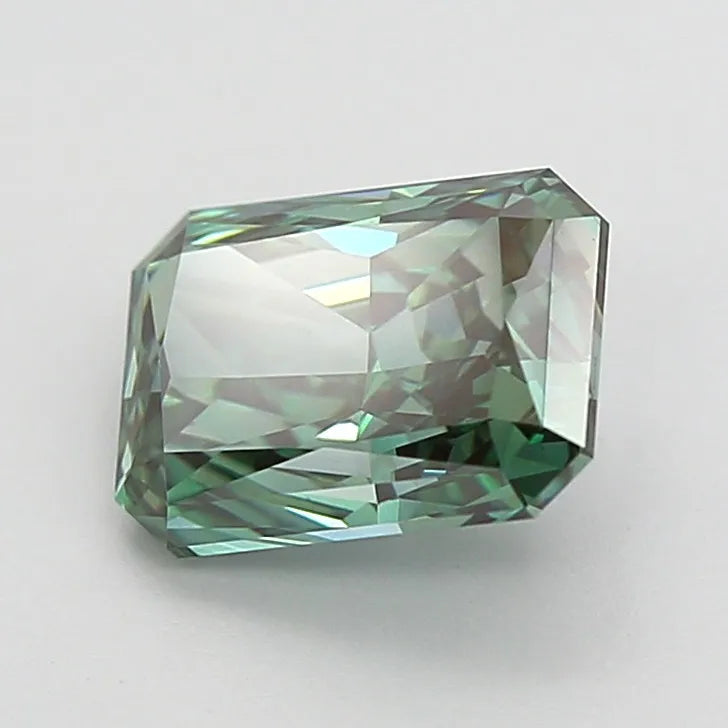 2.02ct Radiant Lab Grown Diamond (Colour Fancy Vivid Green, Clarity VVS2, IGI Certified)