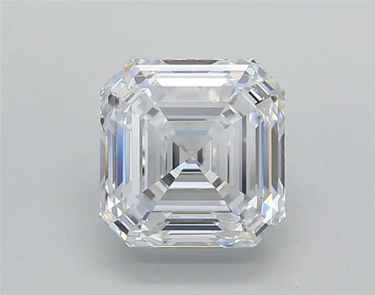 2.02ct Square emerald Lab Grown Diamond (Colour E, Clarity VVS2, IGI Certified)