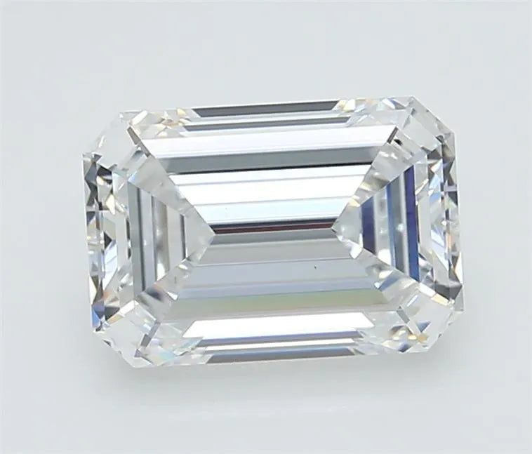 2.03ct Emerald Lab Grown Diamond (Colour D, Clarity VVS2, GIA Certified)