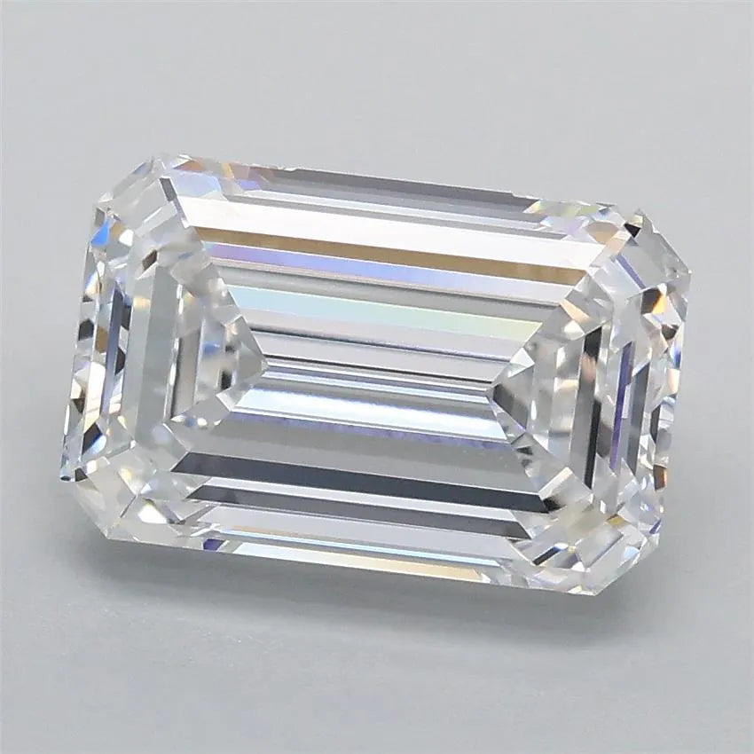 2.04ct Emerald Lab Grown Diamond (Colour D, Clarity VVS2, IGI Certified)