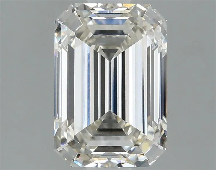 2.04ct Emerald Lab Grown Diamond (Colour H, Clarity VVS1, IGI Certified)