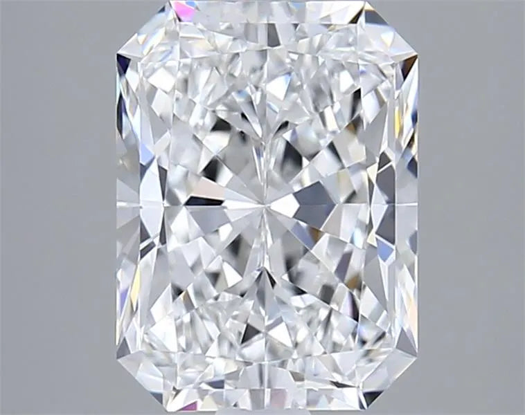 2.04ct Radiant Lab Grown Diamond (Colour D, Clarity VVS2, IGI Certified)