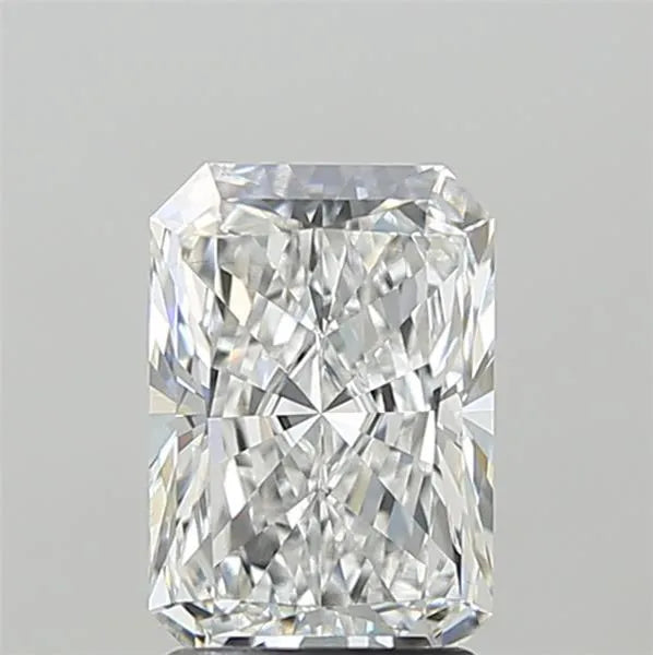 2.04ct Radiant Lab Grown Diamond (Colour E, Clarity VS1, IGI Certified)