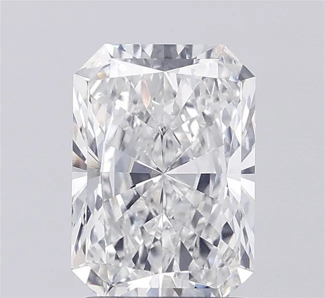 2.04ct Radiant Lab Grown Diamond (Colour E, Clarity VVS2, IGI Certified)