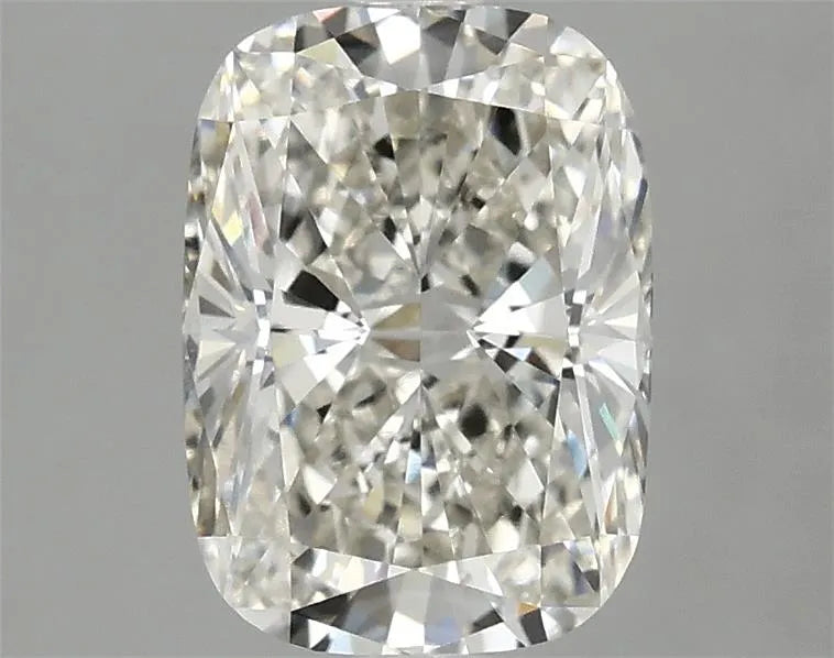 2.05ct Cushion modified Lab Grown Diamond (Colour H, Clarity VVS1, IGI Certified)