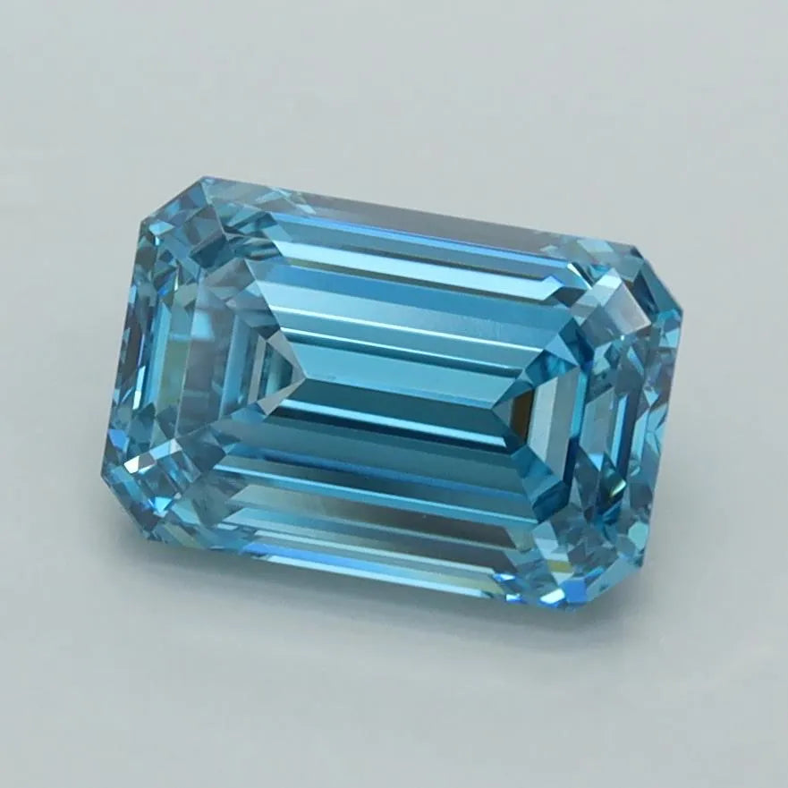 2.05ct Emerald Lab Grown Diamond (Colour Fancy Vivid Blue, Clarity VVS2, IGI Certified)