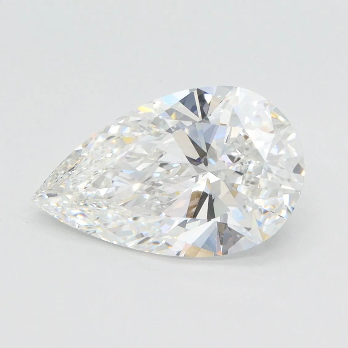 2.05ct Pear Lab Grown Diamond (Colour E, Clarity VVS1, IGI Certified)
