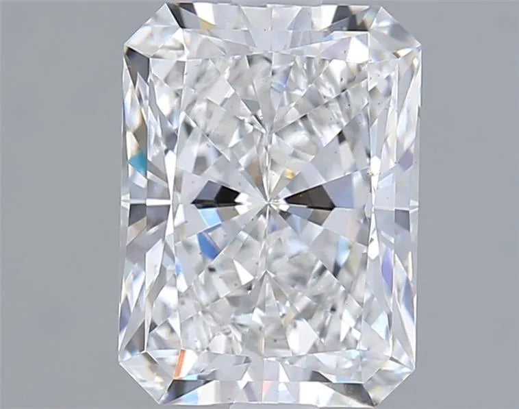 2.05ct Radiant Lab Grown Diamond (Colour E, Clarity VS2, IGI Certified)