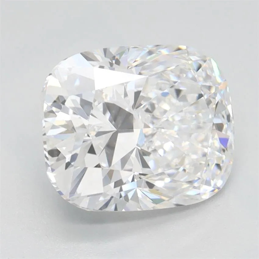 2.06ct Cushion modified Lab Grown Diamond (Colour D, Clarity VVS2, IGI Certified)