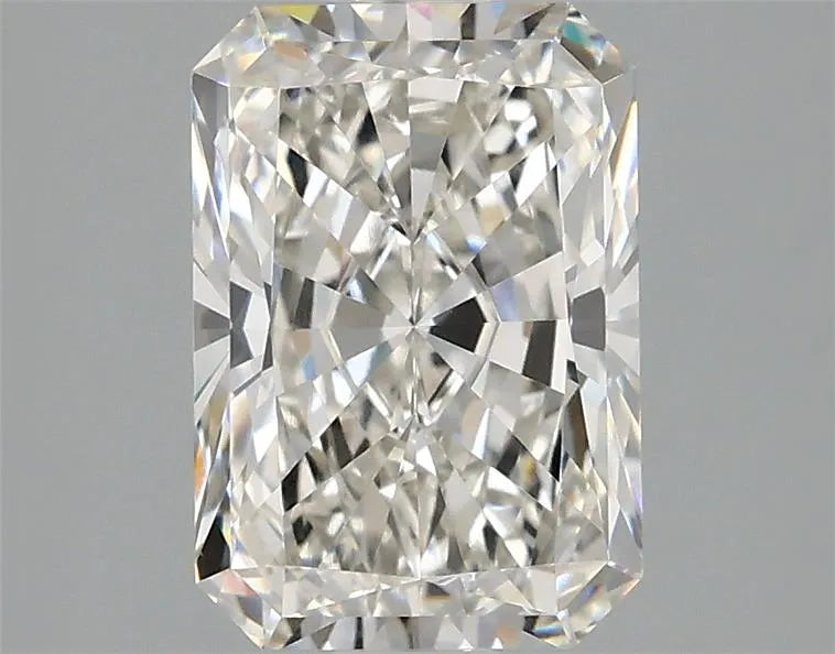 2.06ct Radiant Lab Grown Diamond (Colour G, Clarity VS1, IGI Certified)