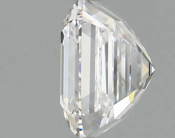 2.07ct Asscher Lab Grown Diamond (Colour F, Clarity VVS2, IGI Certified)