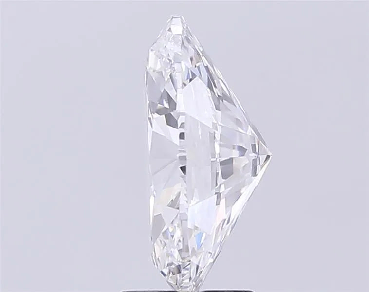 2.07ct Oval Lab Grown Diamond (Colour D, Clarity IF, IGI Certified)