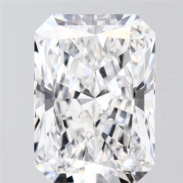 2.07ct Radiant Lab Grown Diamond (Colour D, Clarity VVS2, IGI Certified)