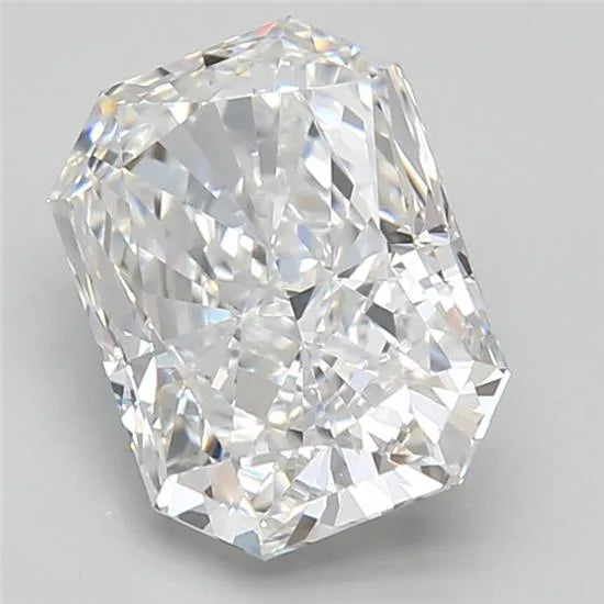 2.07ct Radiant Lab Grown Diamond (Colour E, Clarity VVS1, GIA Certified)