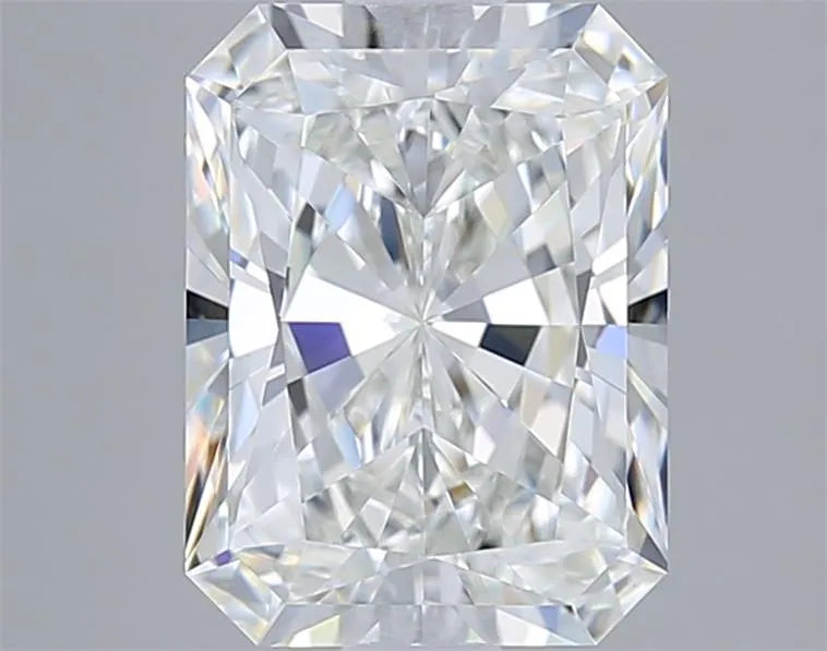 2.07ct Radiant Lab Grown Diamond (Colour F, Clarity VVS2, IGI Certified)