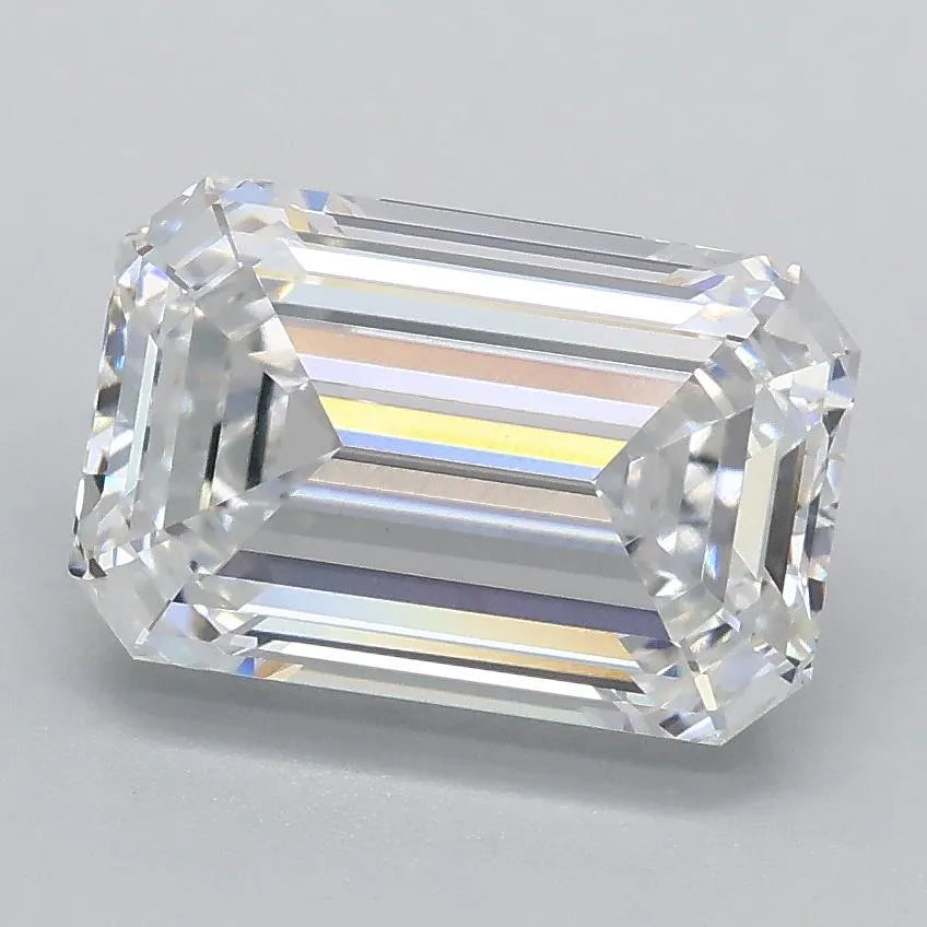 2.08ct Emerald Lab Grown Diamond (Colour D, Clarity VVS2, IGI Certified)