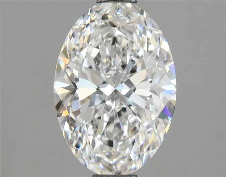 2.08ct Oval Lab Grown Diamond (Colour E, Clarity VVS2, IGI Certified)