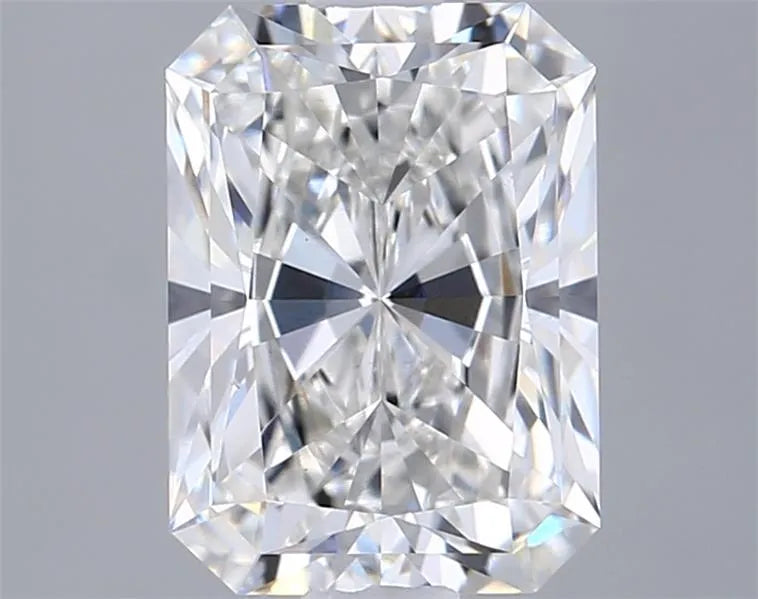 2.08ct Radiant Lab Grown Diamond (Colour F, Clarity VS1, IGI Certified)