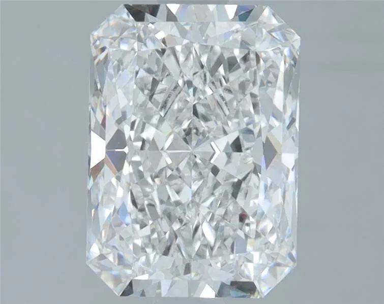 2.08ct Radiant Lab Grown Diamond (Colour F, Clarity VVS2, IGI Certified)