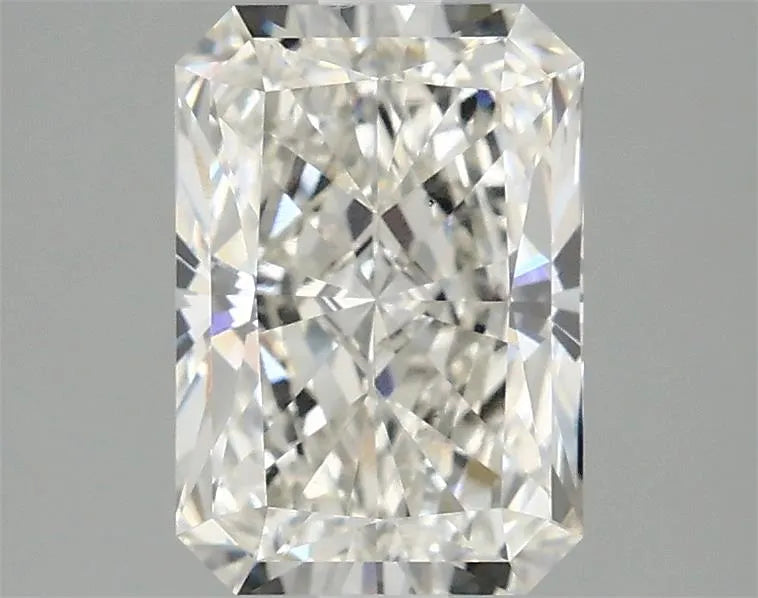 2.08ct Radiant Lab Grown Diamond (Colour G, Clarity VS1, IGI Certified)