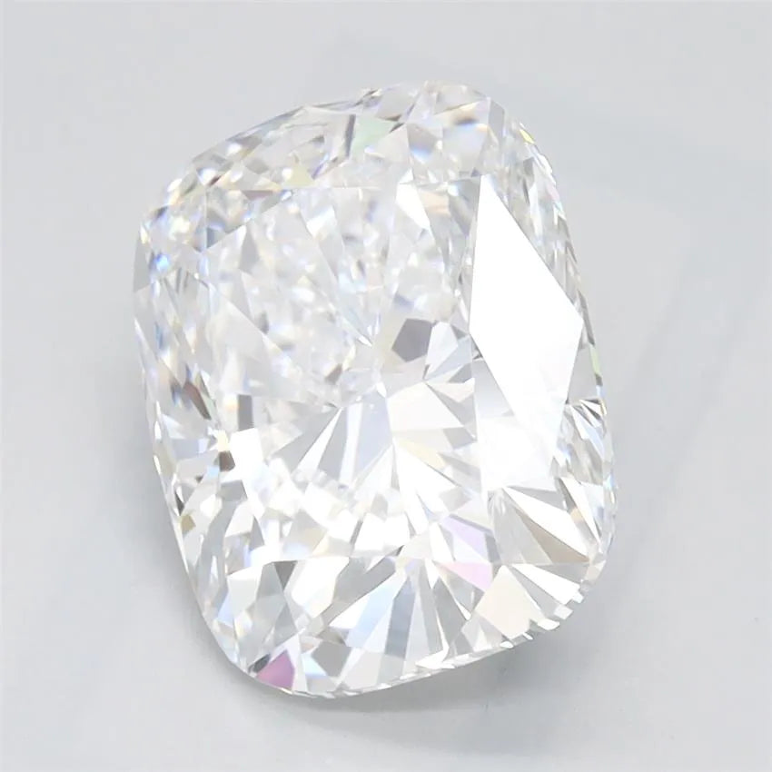 2.09ct Cushion modified Lab Grown Diamond (Colour D, Clarity VVS1, IGI Certified)