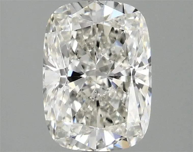 2.09ct Cushion modified Lab Grown Diamond (Colour G, Clarity VVS2, IGI Certified)