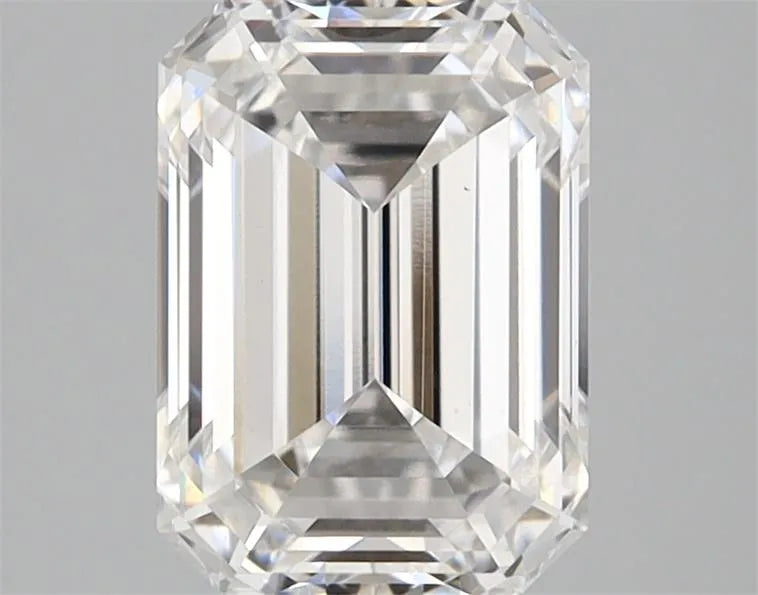 2.09ct Emerald Lab Grown Diamond (Colour E, Clarity VS1, GIA Certified)