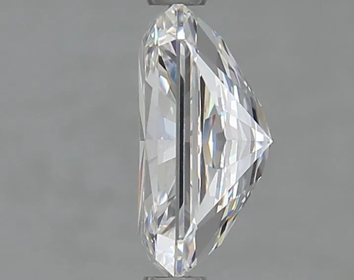 2.09ct Radiant Lab Grown Diamond (Colour D, Clarity VVS2, GIA Certified)