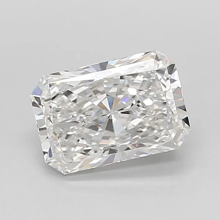 2.09ct Radiant Lab Grown Diamond (Colour E, Clarity VVS2, IGI Certified)