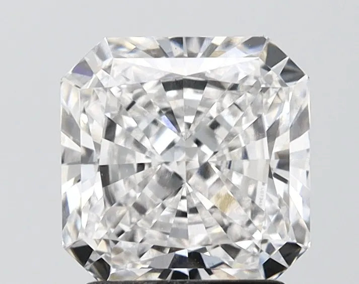 2.09ct Square radiant Lab Grown Diamond (Colour E, Clarity VS1, IGI Certified)