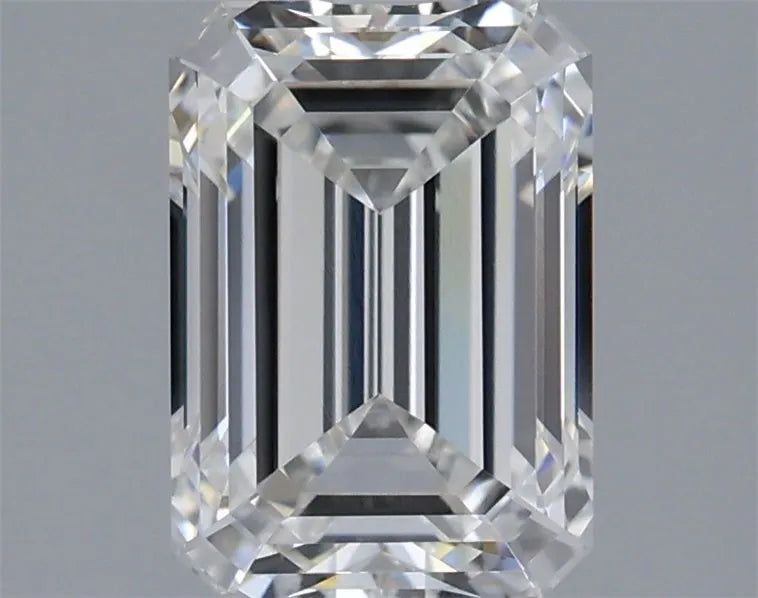 2.10ct Emerald Lab Grown Diamond (Colour E, Clarity VVS1, IGI Certified)