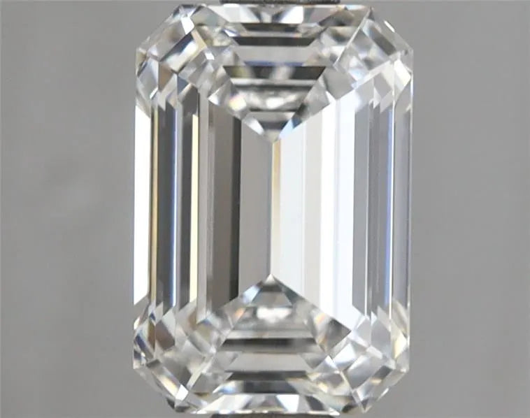 2.10ct Emerald Lab Grown Diamond (Colour E, Clarity VVS1, IGI Certified)