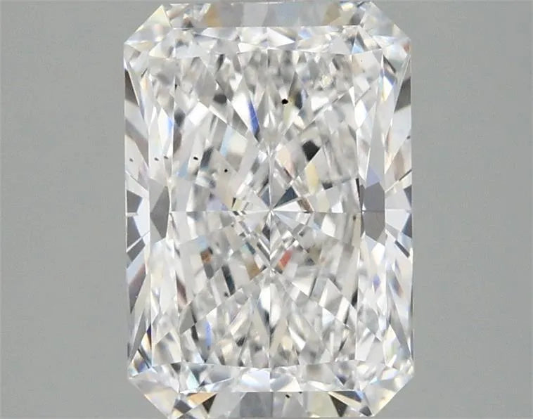 2.10ct Radiant Lab Grown Diamond (Colour D, Clarity VS2, IGI Certified)
