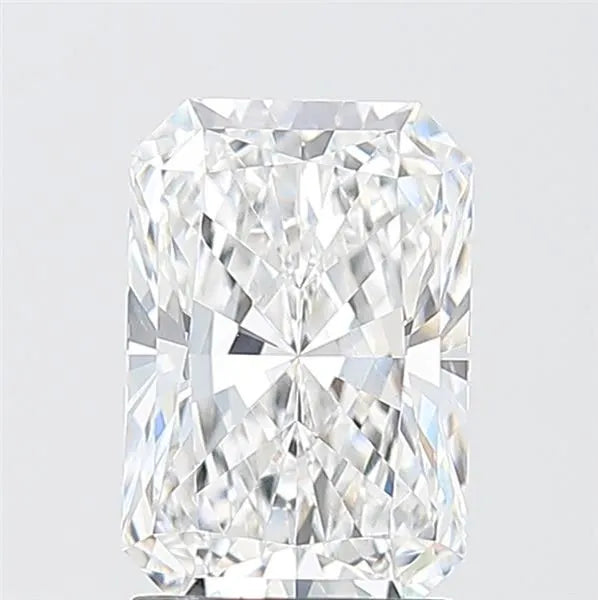 2.10ct Radiant Lab Grown Diamond (Colour D, Clarity VVS2, IGI Certified)