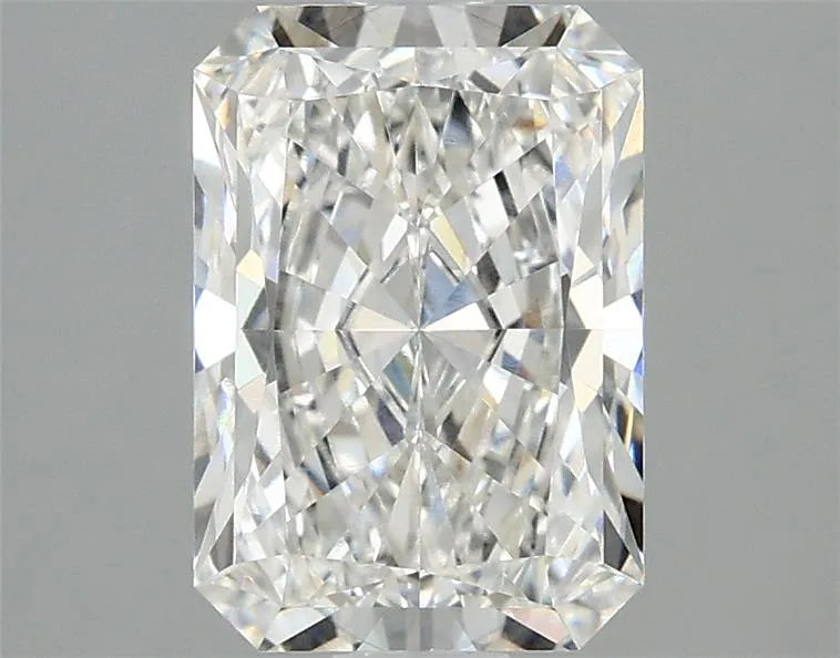 2.10ct Radiant Lab Grown Diamond (Colour F, Clarity VVS1, IGI Certified)