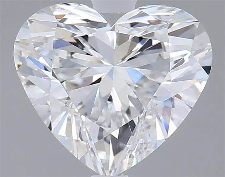 2.11ct Heart Lab Grown Diamond (Colour E, Clarity VVS1, IGI Certified)