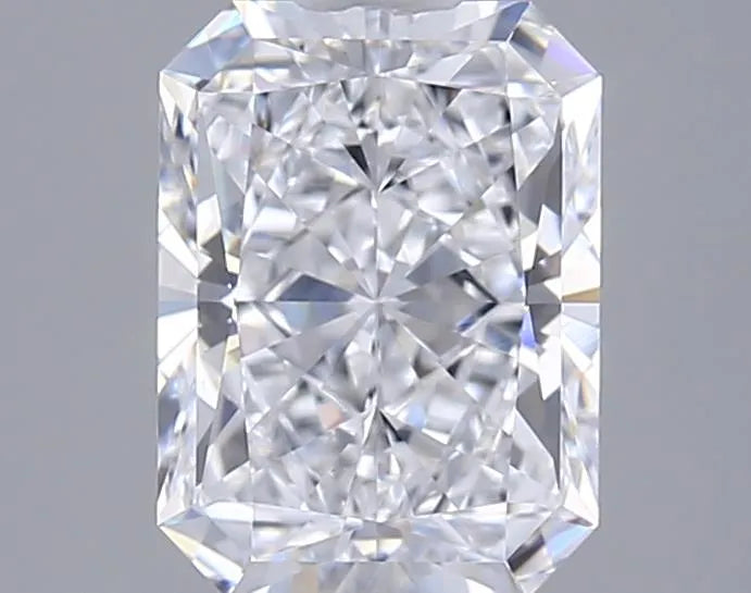 2.11ct Radiant Lab Grown Diamond (Colour D, Clarity VVS2, IGI Certified)