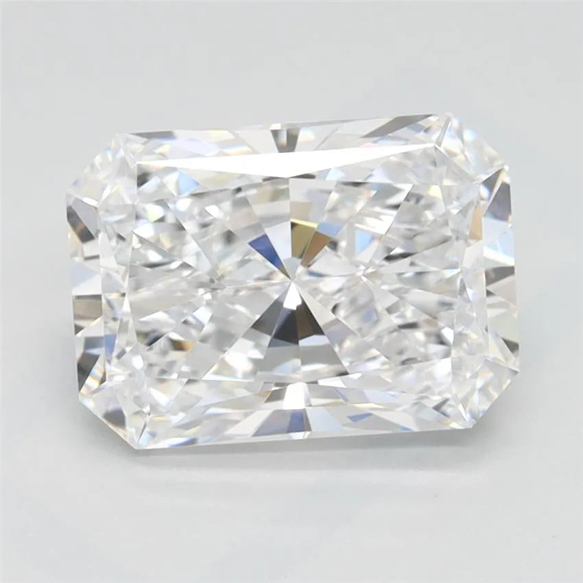 2.12ct Radiant Lab Grown Diamond (Colour D, Clarity VVS1, IGI Certified)