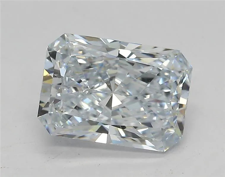 2.12ct Radiant Lab Grown Diamond (Colour F, Clarity VVS2, IGI Certified)