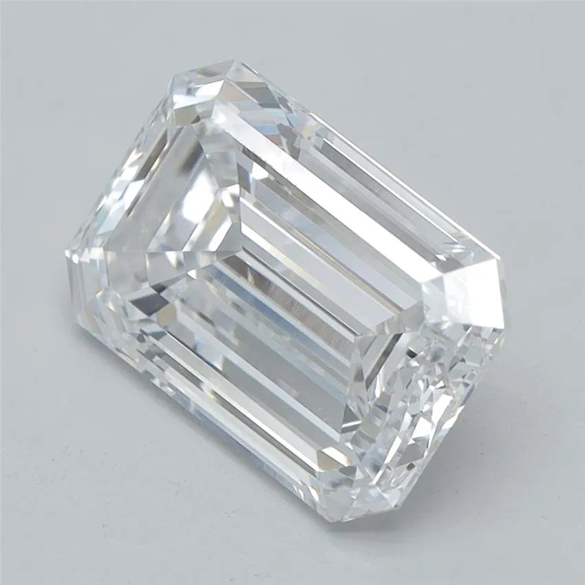 2.14ct Emerald Lab Grown Diamond (Colour E, Clarity VVS2, GIA Certified)